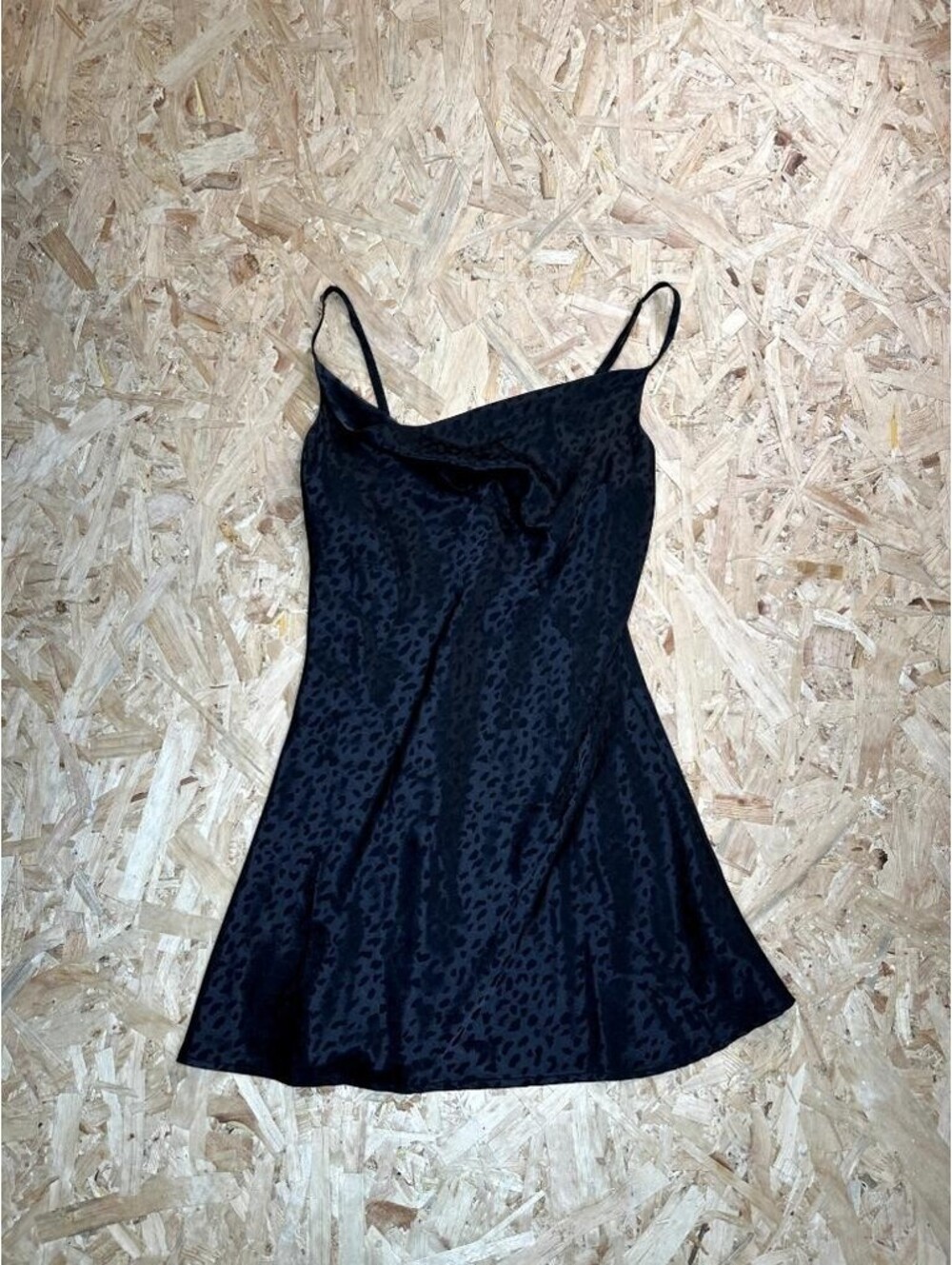 Forever 21 Slip Dress Womens Medium Black Satin Jacquard Leopard Cowl Neck Mini